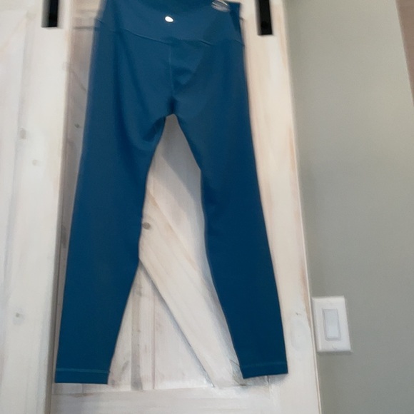 Lululemon Athletica size 12 yoga pants in dramatic blue. Worn a couple of times - Picture 4 of 9